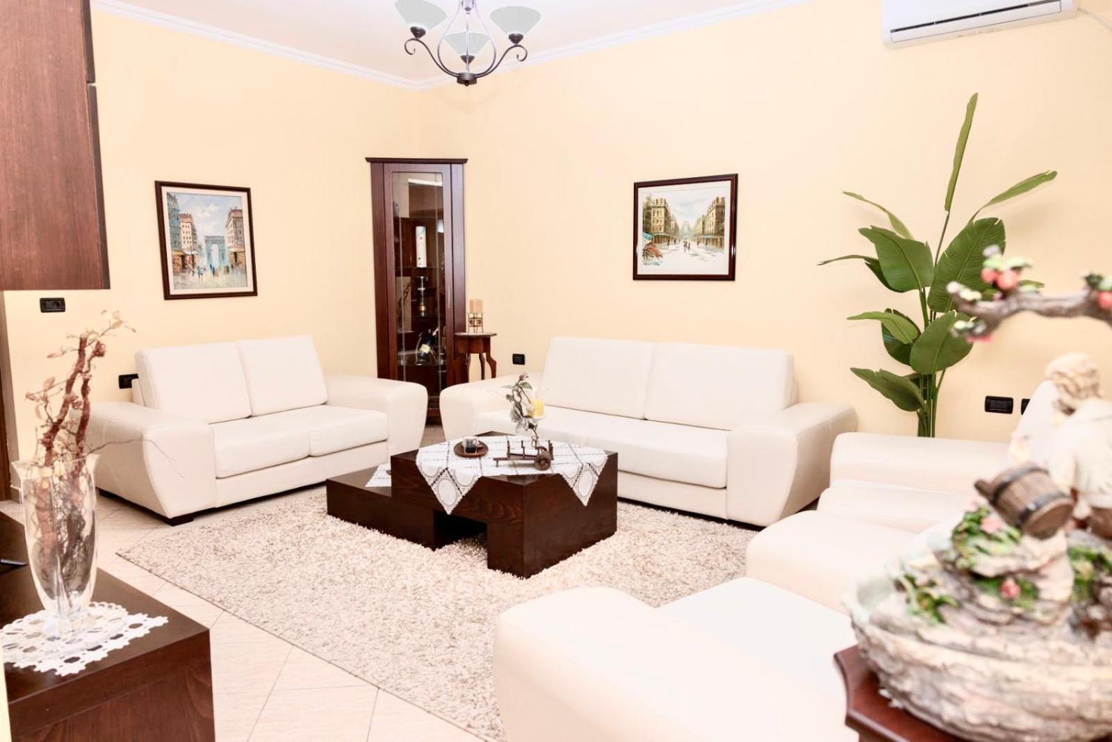Heart Of Tirana Villa Zewnętrze zdjęcie